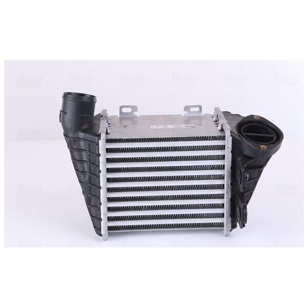 Nissens 96795 - Intercooler Oe 1H0 145 805 A Per Vento (1H), Golf Iii (1H), Golf Cabriolet (1E)-image