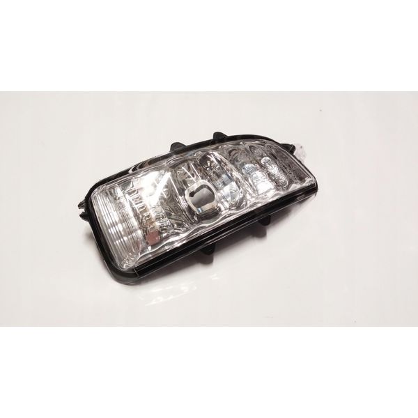Volvo S60 S80 V40 V70 Specchio Retrovisore Destro 31111102-image