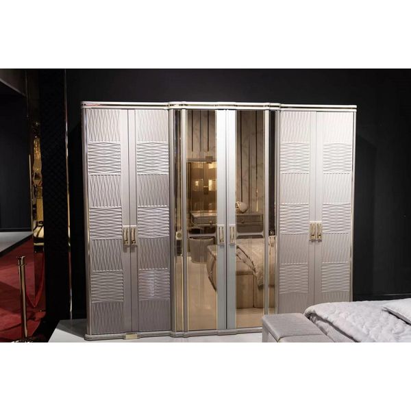 Elegante Armadio In Legno Grigio Dal Design Moderno-image
