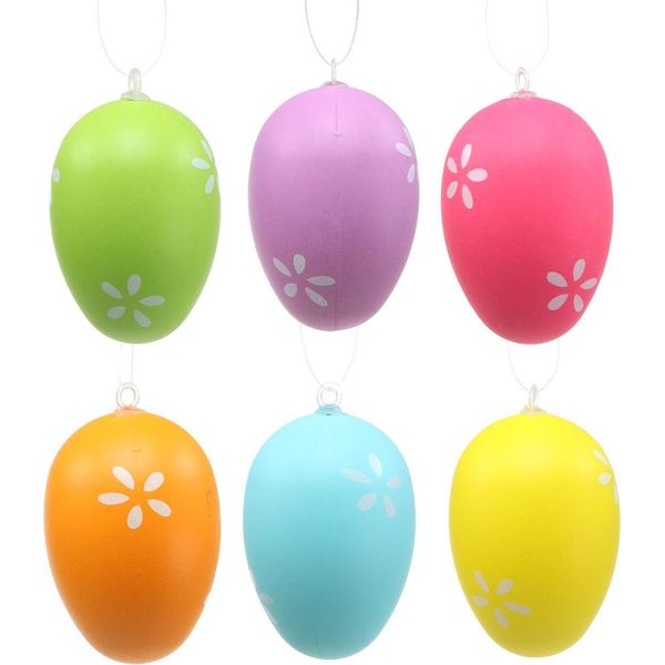 Decorazione Pasquale Con Uova Appese Per Un Design Primaverile-image