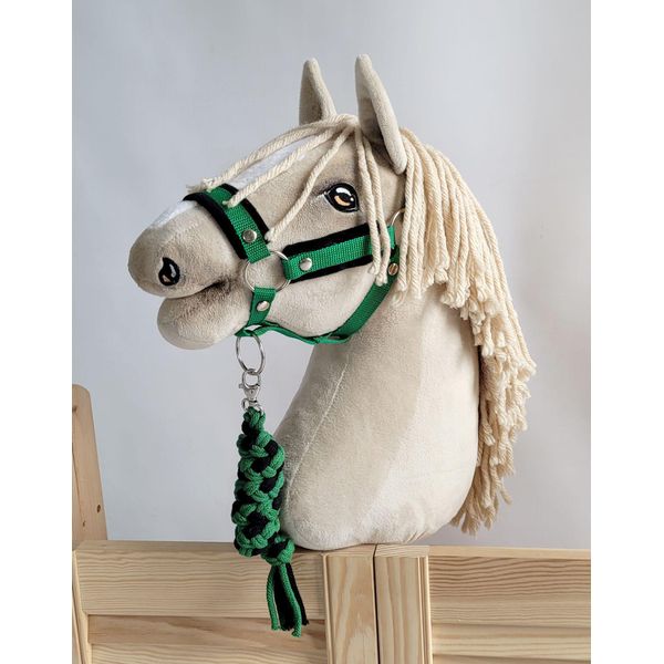 Set Per Cavalli Hobby: Cavezza A3 Con Pelliccia Nera + Corda Per Legare - Nero E Verde-image