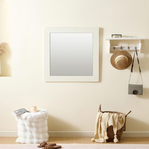 Specchio Da Parete Quadrato Moderno Merax 80X80 Cm, Cornice In Legno Bianco, Motivo A Righe Verticali, Specchio Trasparente, Ideale Per Corridoio, Camera Da Letto-image