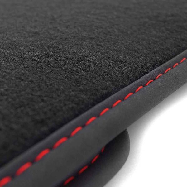 Tappetini Adatti Per Skoda Scala / Kamiq (Cuciture Rosse) Tappetini Auto Premium Tuning, Velours Nero, 4 Pezzi-image