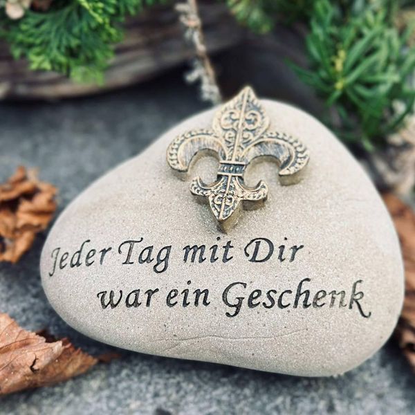 Eberin - Pietra Commemorativa Grande Con Motivo "Lily"" E Scritta ""Ogni Giorno Con Te è Stato Un Dono"" - Colore Sabbia"-image