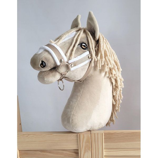 Cavezza Regolabile Per Cavallo Hobby Horse A3 Beige Con Pelliccia Bianca-image