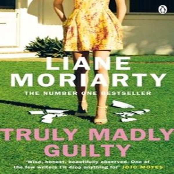 : Truly Madly Guilty (Libro Inglese)-image