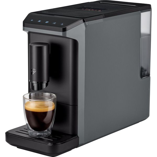 Tchibo Esperto Mini Macchina Da Caffè Completamente Automatica Per Caffè Crema Ed Espresso, Larga Solo 16 Cm, Piccola E Compatta, Adatta Ad Ogni Cucina, Campeggio, Casa Minuscola, Appartamento Per Studenti, Grigio-image