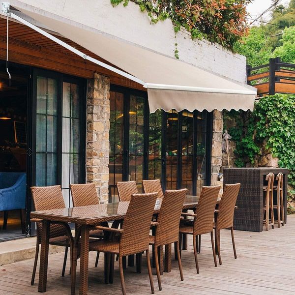 Tenda Da Sole A Bracci Pieghevoli Costway 2,5X2M Tenda Da Sole Con Materiale Resistente Ai Raggi Uv E All'acqua, Telaio In Alluminio E Manovella Khaki-image