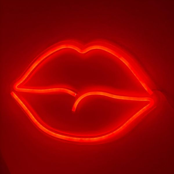 Luce Led Neon, Applique Decorativa, Labbra Rosse, Circa 42 X 28 X 2 Cm-image