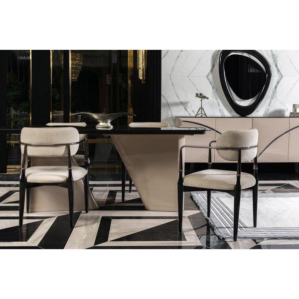 Set Tavolo Sala Da Pranzo Tavolo Da Pranzo Beige 4х Sedie Gruppo Sala Da Pranzo Tavolo Gruppo Sala Da Pranzo-image