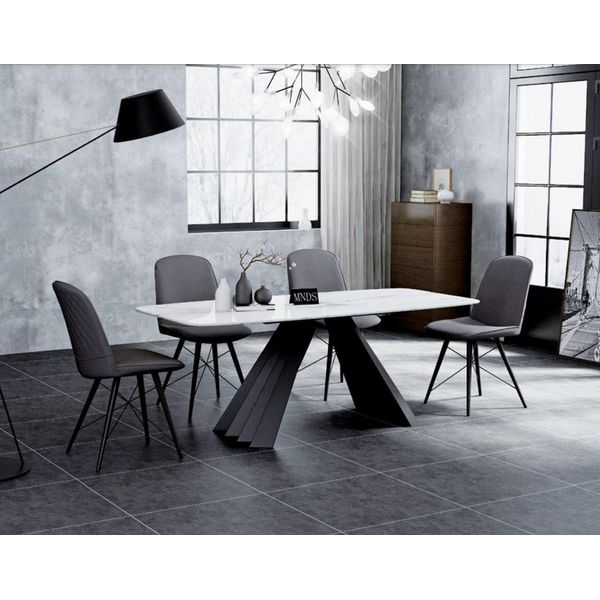 Gruppo Sala Da Pranzo Design Tavolo + 4 Sedie Seduta Imbottitura Set Tavoli Poltrona-image