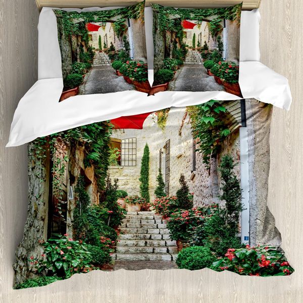 Abakuhaus Set Copripiumino Mediterraneo, Strada Stretta Con Fiori Città Vinicola Rurale Nel Sud Della Francia Foto, 155 X 220 Cm + 80 X 80 Cm, Grigio Verde-image