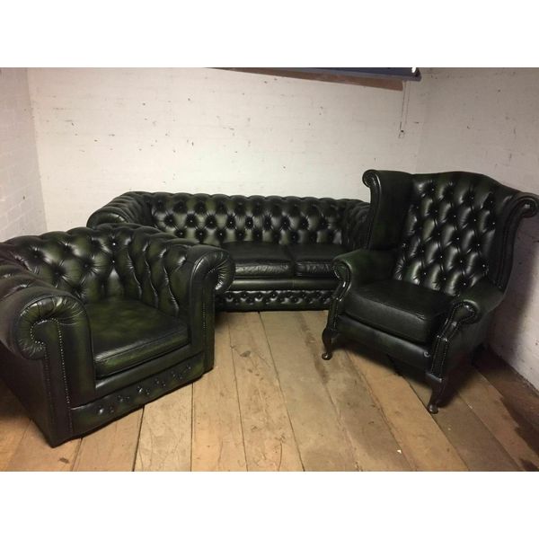 Divano In Pelle Divano Divano Tappezzeria Chesterfield Set In Vera Pelle Set In Pelle Divani Divani-image