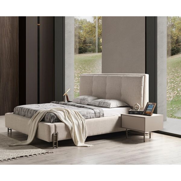 Elegante Set Camera Da Letto Letto Imbottito Robusti Comodini In Legno-image