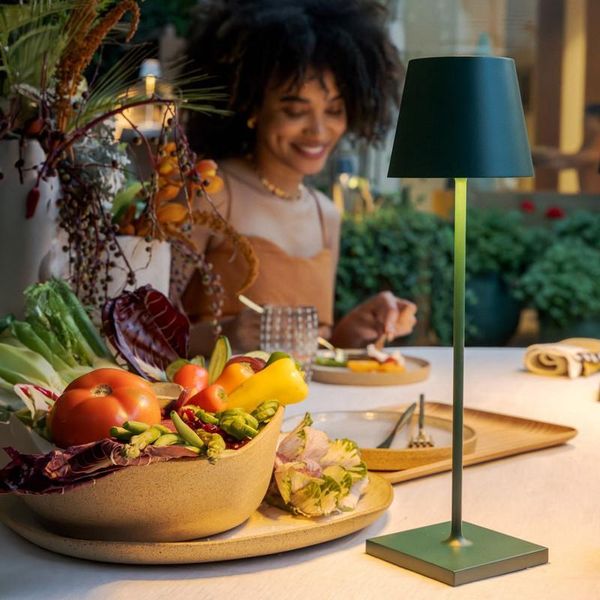 Zafferano Lampada A Led Da Tavolo Poldina Pro Verde Scuro Ricaricabile E Dimmerabile Con Batteria Fino A 12 Ore-image