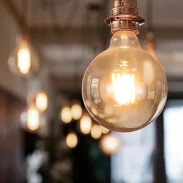 Zmh 2 Pezzi Lampadina E27 Vintage Led Lampada G95 Lampadina Edison Light Bulb 2700K 4W Lampadina A Incandescenza Bianco Caldo Filamento Retro Lampadina Vetro Antico Risparmio Energetico-image