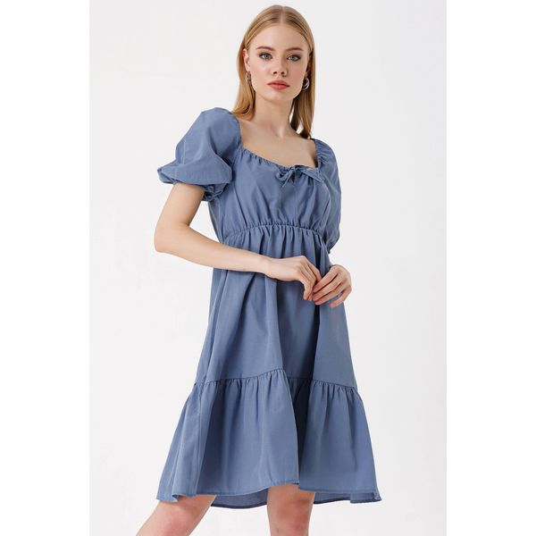 Mini Kleid In A-Linie Mit Quadratischem Ausschnitt Und Schleife-image