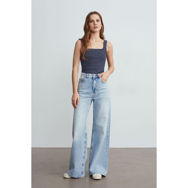 Gestreifte Rippstrick äRmellose Cami-Bluse-image
