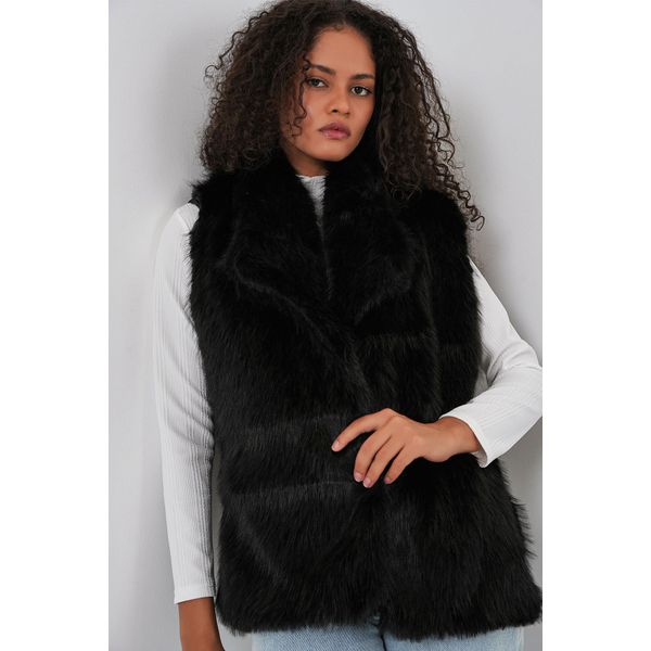 Faux-Lammfell-Weste Mit Schalkragen-image
