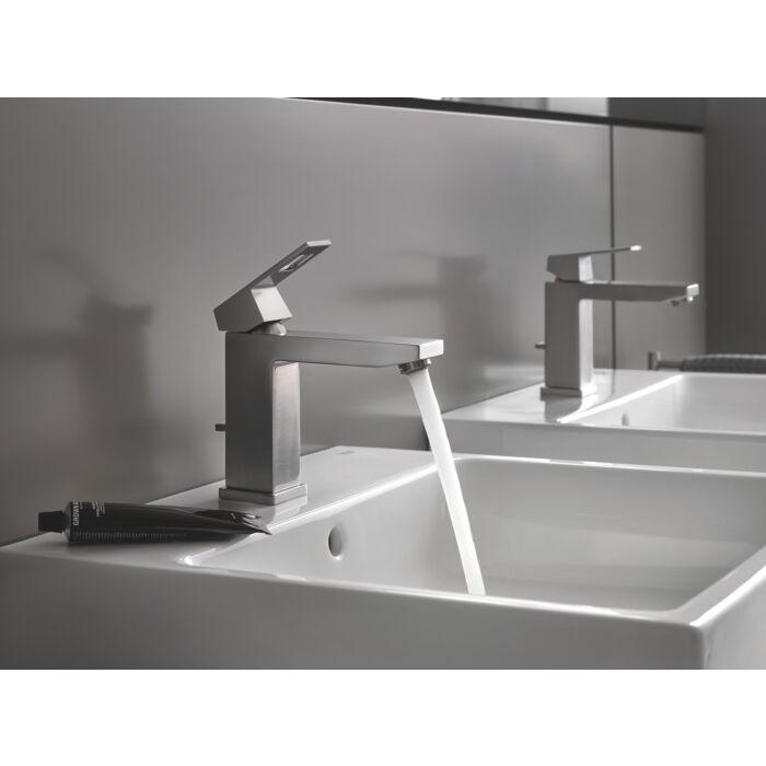 Grohe Eurocube Waschtischarmatur 23445DC0 M-Size, Mit Ablaufgarnitur, Supersteel