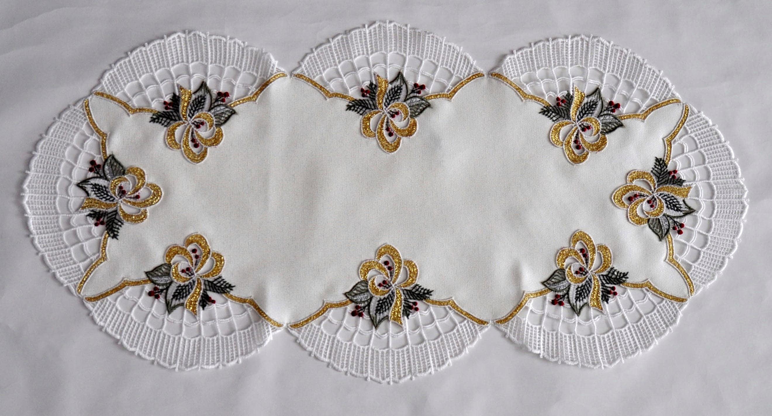 Tischdecke STICKEREIEN PLAUEN "Glockenzauber" Gr. 2, bunt, B:40cm L:77cm, Polyester, Tischdecken, Tischdecke, rechteckig