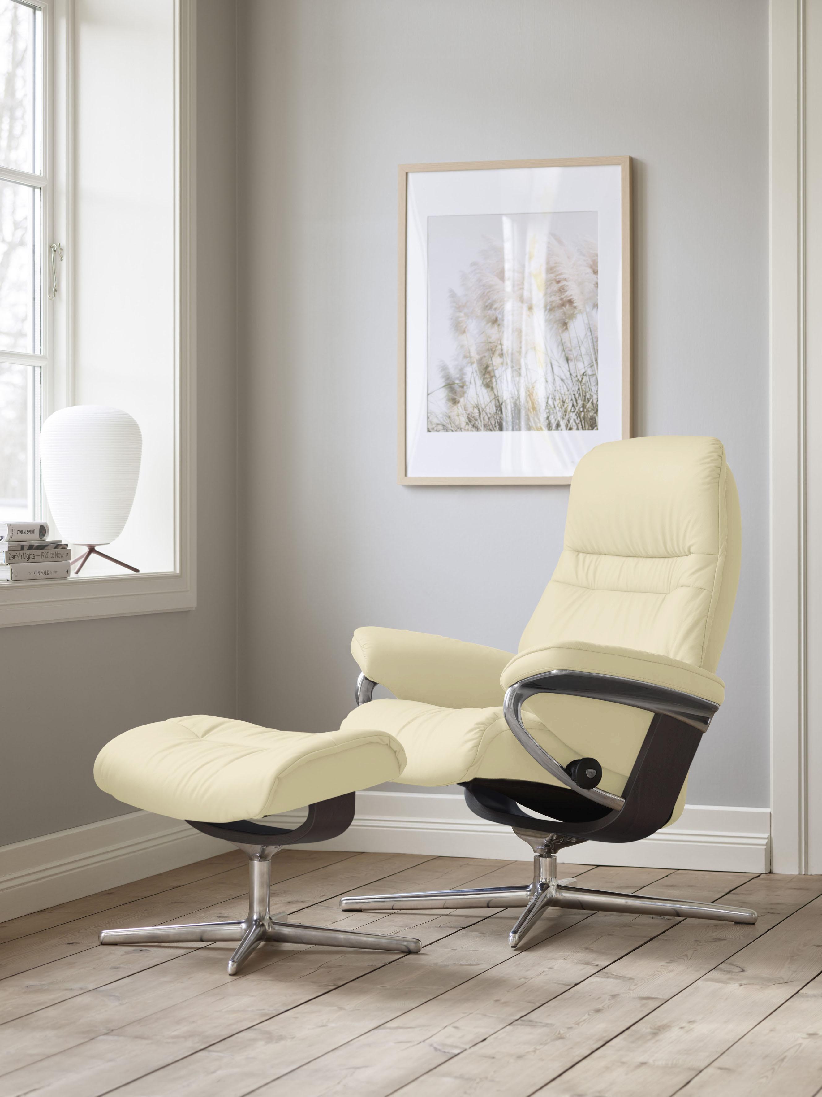 Fußhocker STRESSLESS "Sunrise", beige (vanilla paloma), B:57cm H:42cm T:40cm, Leder PALOMA: PALOMA ist ein durchgefärbtes Semianilin-Möbelleder mit natürlicher Narbung., Hocker, Fußhocker, mit Cross Base, Größe S, M & L, Holzakzent Wenge