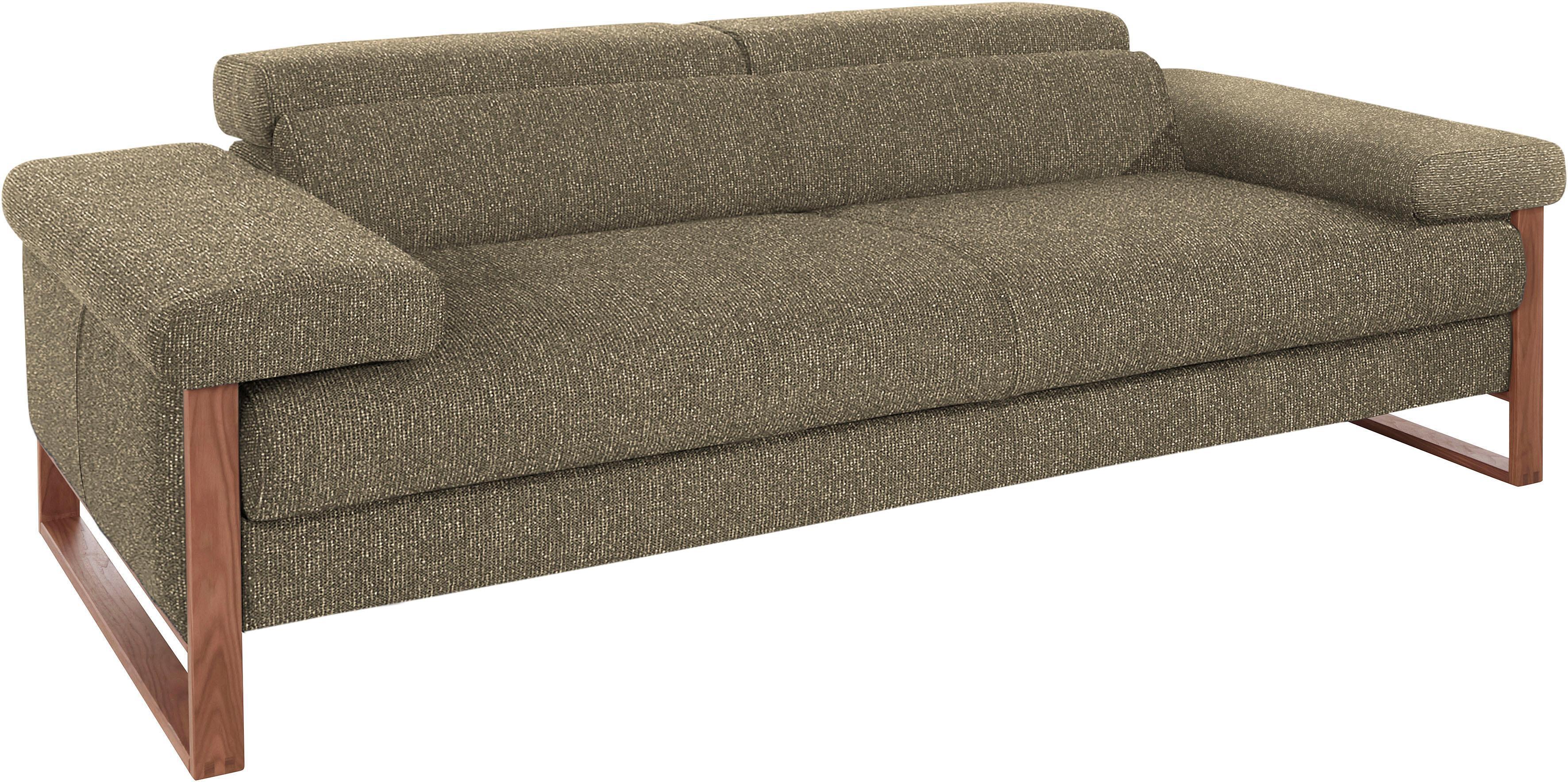 2,5-Sitzer W.SCHILLIG "finn", schwarz (pepper s22), B:230cm H:71cm T:106cm, Flachgewebe S22 (100% Polyester);Stoff S37 (100% Polyester);Longlife Xtra-Leder Z59: Glattleder mit modischer Prägung. Hautstärke 0, 9 - 1, 1 mm, Sofas, 2 5-Sitzer, German Design Award 2016, Fußgestell Nussbaum natur, Breite 230 cm