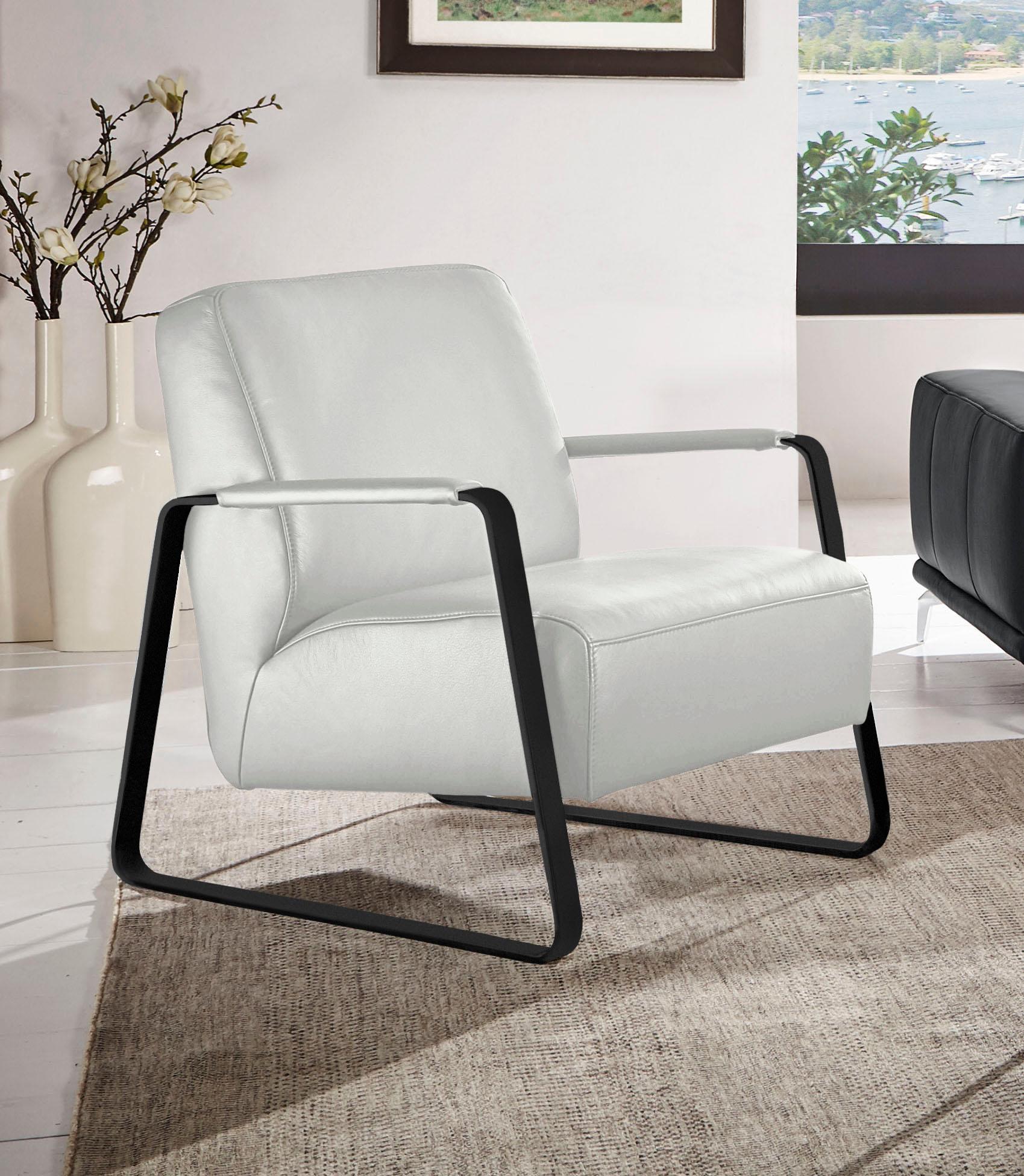 Cocktailsessel W.SCHILLIG "quadroo Loungesessel", weiß (weiß z73), B:65cm H:82cm T:82cm, Velourgewebe V41 (100% Polyester);Longlife Xtra-Leder Z59 - Glattleder;Longlife Xtra-Leder Z73 - Glattleder;Stoff S37 (100% Polyester): Luxus-Microfaser in Lederoptik, Sessel, Cocktailsessel, mit bezogenen Armlehnen, Gestell in Schwarz pulverbeschichtet