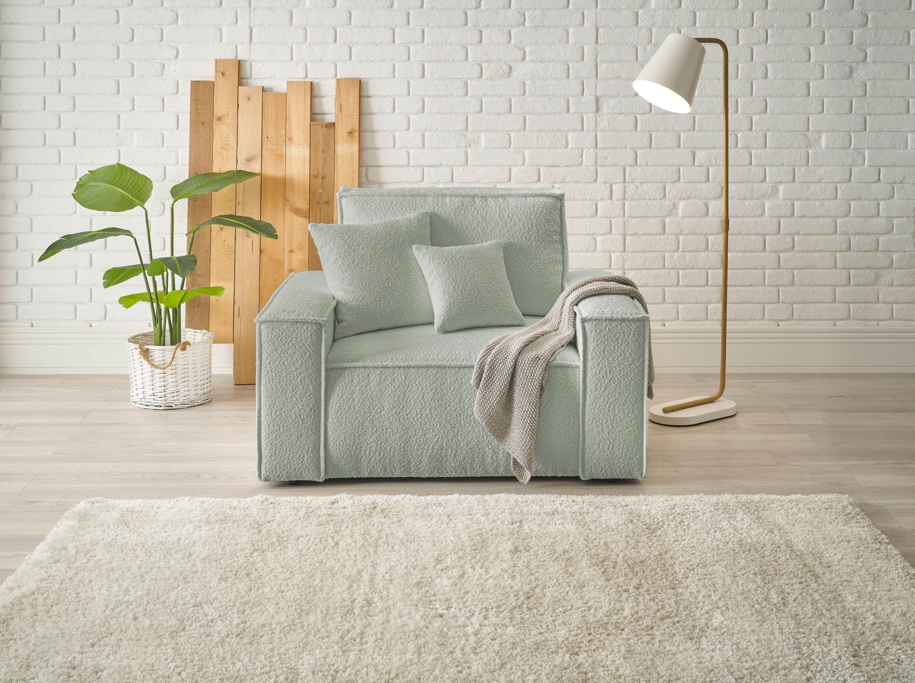 Loveseat OTTO HOME "FINNLEY, XXL-Sessel, Lesesessel, trendige Stoffe, inkl. Zierkissen", grün (mintgrün), B:120cm H:85cm T:86cm, Bezugstoff aus 90% recyeltem Material ;Aqua Clean ;Gramatur 580g/qm +/- 5%, Sessel, Loveseat, verfügbar in den Stoffqualitäten Bouclé, Struktur fein und Mega Cord