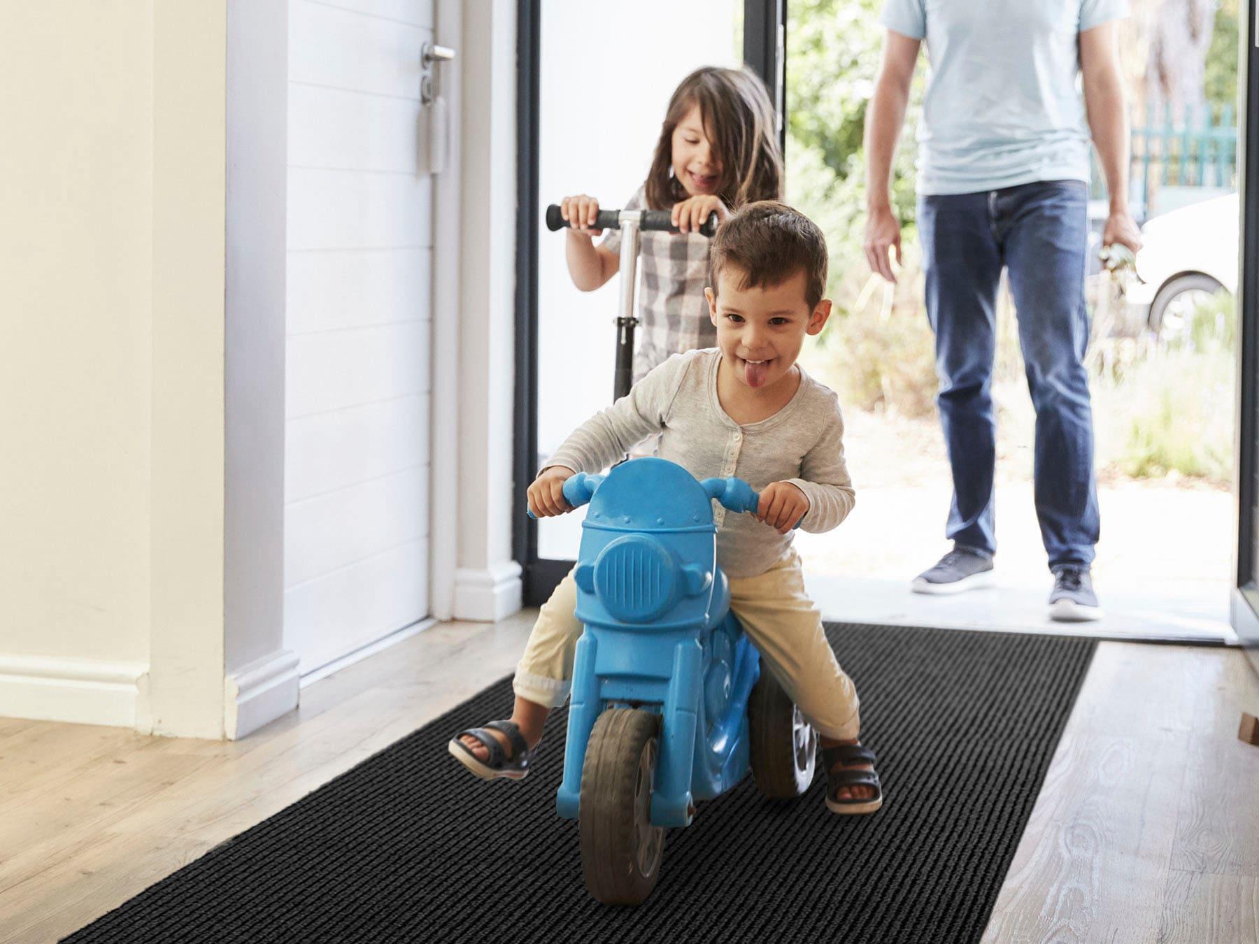 Läufer "Schmutzfangläufer GIN, Made in Belgium", grau (anthrazit), B:200cm H:6mm L:1.250cm, Polypropylen (PP), PRIMAFLOR-IDEEN IN TEXTIL, Teppiche, Läufer, Schmutzfangmatte, meliert, gesteift, strapazierfähig, rutschhemmend