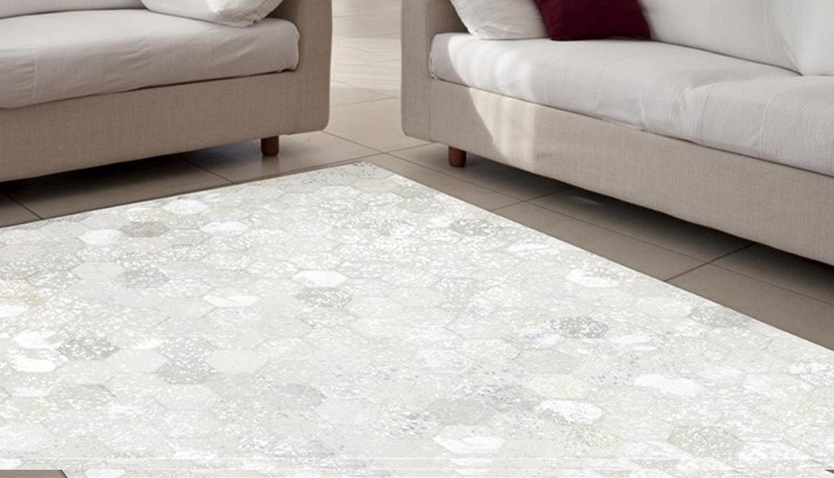 Teppich KAYOOM "Spark 210", grau (grau, silber), B:120cm H:8mm L:170cm, Rindsleder, Teppiche, Teppich, 100% Leder, Unikat, fusselarm, Allergiker & Fußbodenheizung geeignet