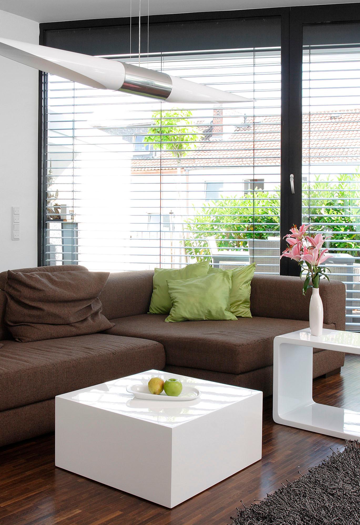 Couchtisch SALESFEVER, weiß, B:60cm H:30cm T:60cm, Tische, Couchtisch, Ultramoderner Hochglanztisch mit Lounge-Charakter und pflegeleichter O