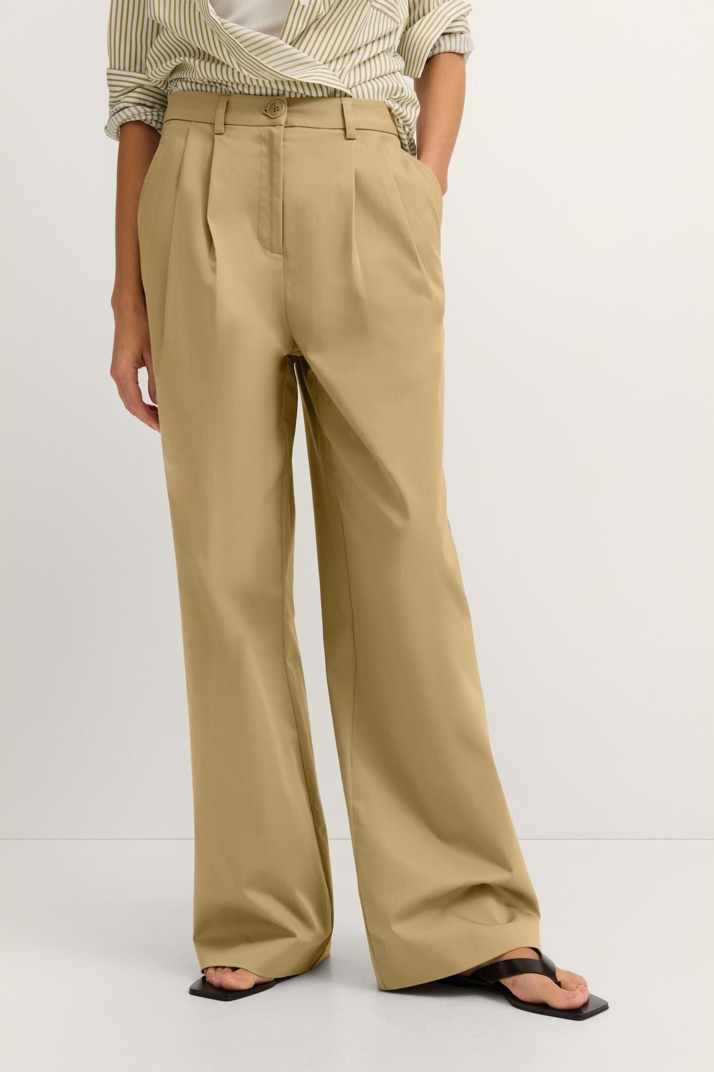 Chinohose Bugatti "Gerader Beinverlauf", Damen, Gr. 38, NormalgrößEn, Beige (130, Moos), 55% Baumwolle, 42% Polyester, 3% Elasthan, Unifarben, Gerade, Hosen Chinohose, Mit Doppelter Bundfalte