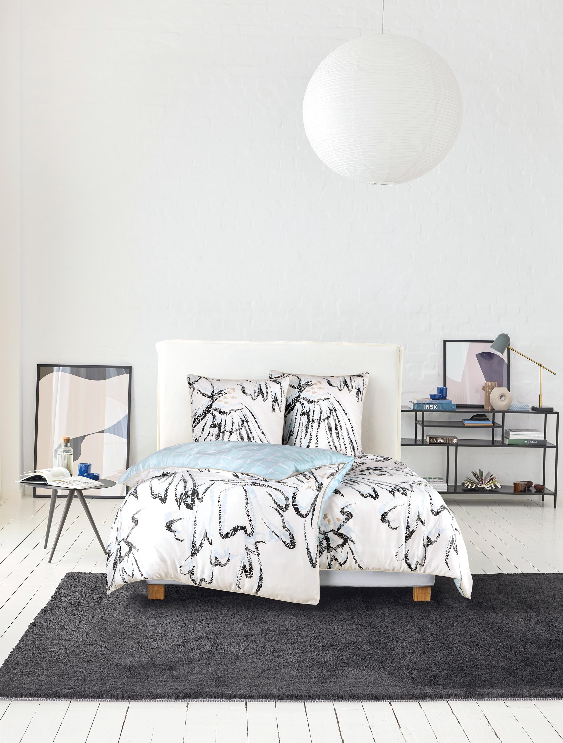 Wendebettwäsche ESPRIT "Grace", blau, B/L: 135cm x 200cm, 1 Stk., 1 Stk., Satin, B/L: 80cm x 80cm, 2 Stk., Satin, 100% Baumwolle, Bettwäsche, Wendebettwäsche, aus reiner Baumwolle und mit effekvoller Paspel