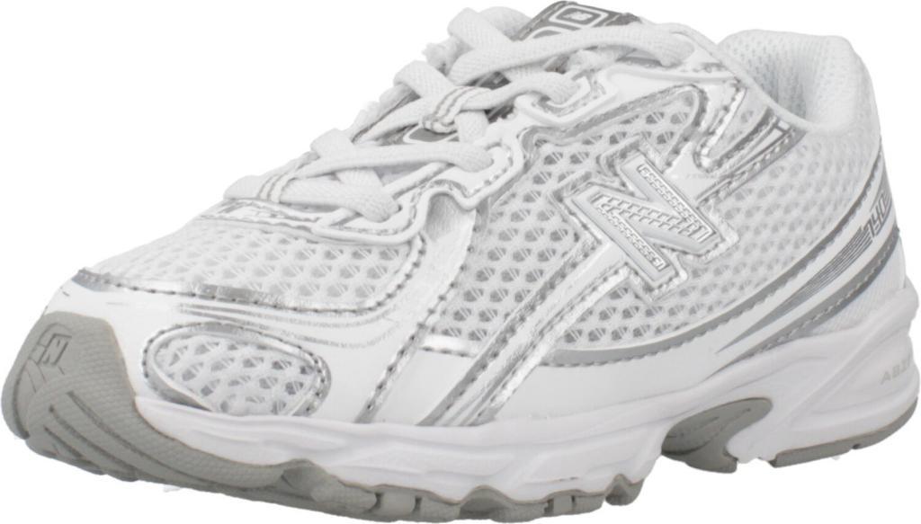 Sneakers Del Marchio New Balance Del Modello Iz740 Bianco