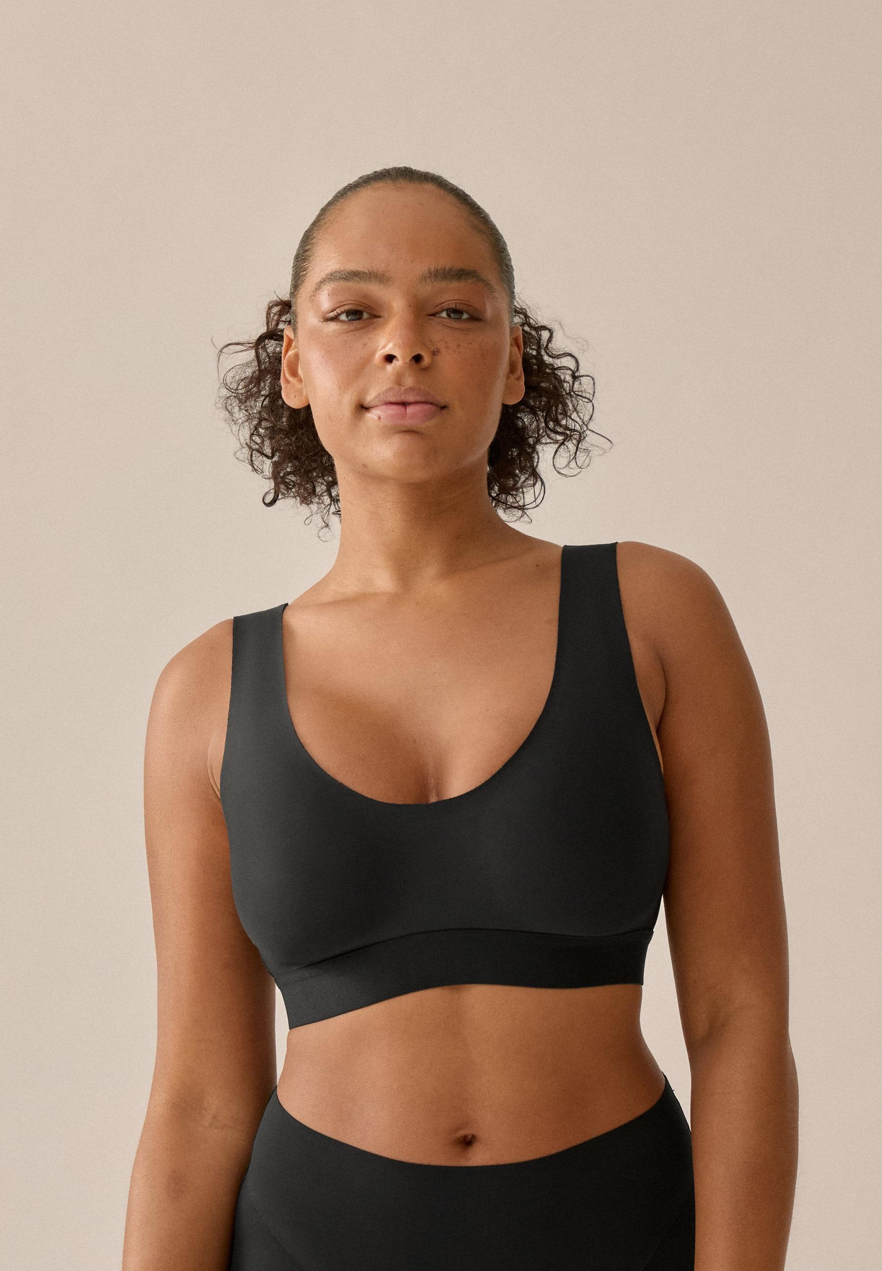 Gemoldeter Bh Naturana "Smoothing", Damen, Gr. Xl, N-Gr, Schwarz, Obermaterial: 77% Polyester, 23% Elasthan, Unifarben, Bhs, Hohe Seitenteile, Weich, Bequem, Basic, Breite TräGer, Ohne BüGel