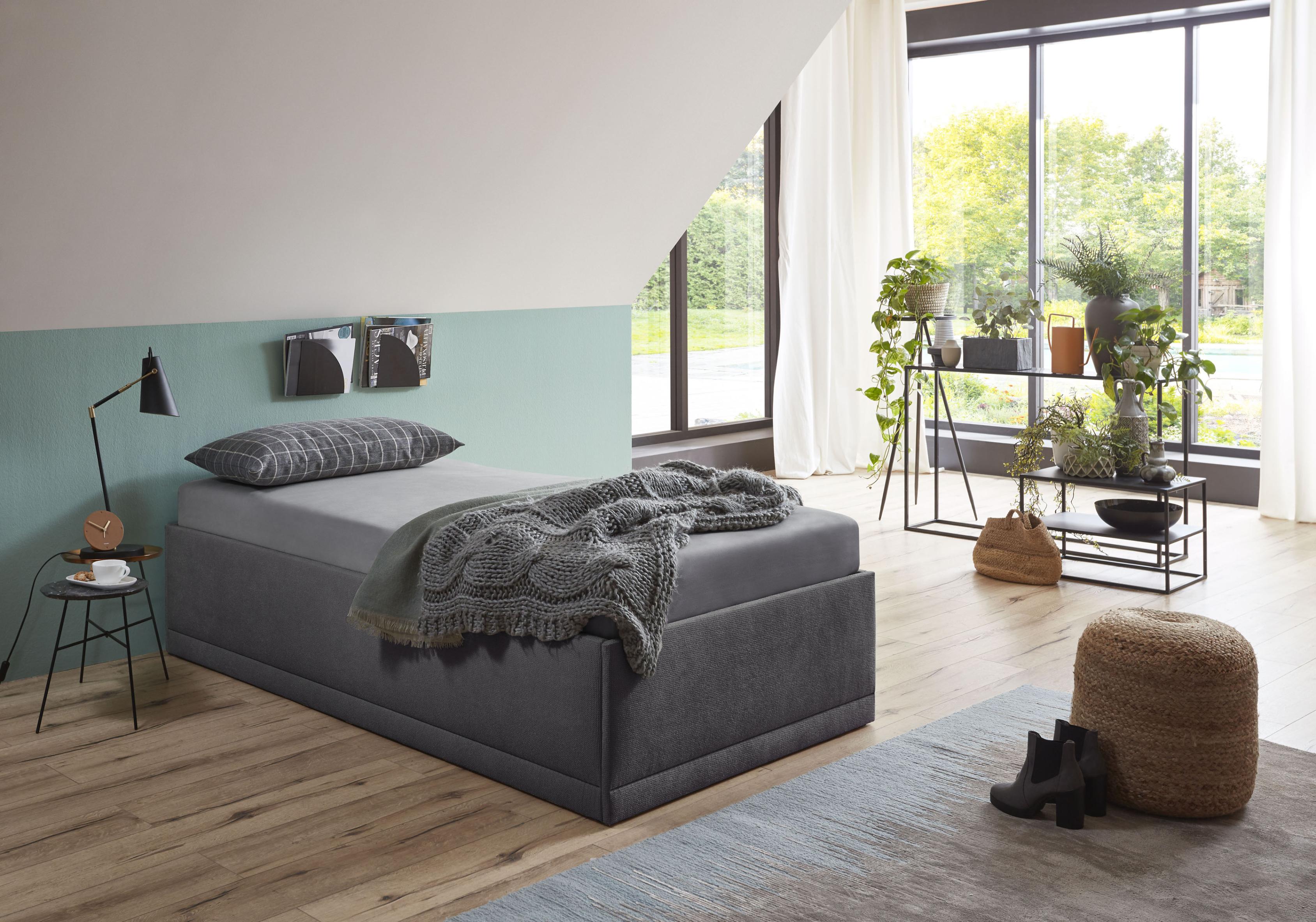 Polsterbett "Texel", schwarz, B:106cm H:34cm L:206cm, Bezug Bett: Veloursstoff 100% Polyester oder Microfaser (100% Polyester);Bonnell-Federkernmatratze: 51% Polypropylen, 39% Polyester und 10% Baumwolle;Kaltschaummatratze: 100% Polyester, Bezug abnehm- und waschbar bis 60C;Kissenbezug: 100% Polyester, Füllung : 100% Polyester (Hohlfaser), WESTFALIA SCHLAFKOMFORT, Betten, Polsterbett, Standardhöhe