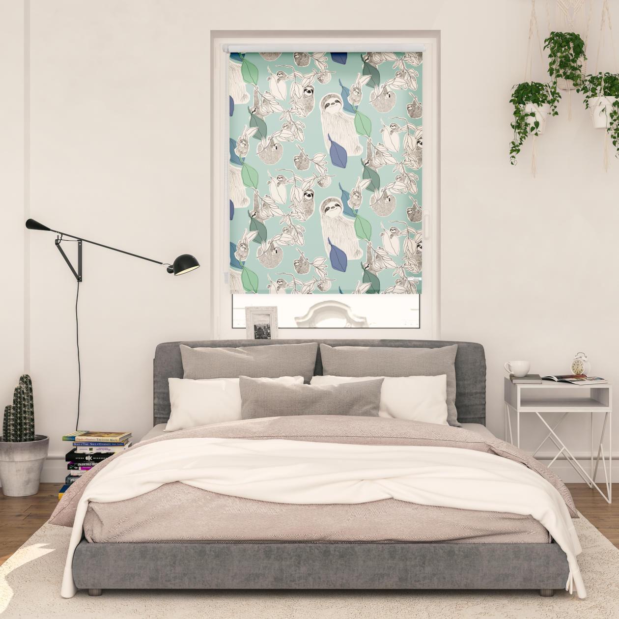 Seitenzugrollo LICHTBLICK ORIGINAL "Rollo Klemmfix, ohne Bohren, Verdunkelung, Sloths on turquoise - Grün", grün (grün, weiß), B:100cm H:150cm, Polyester, Rollos, Seitenzugrollo