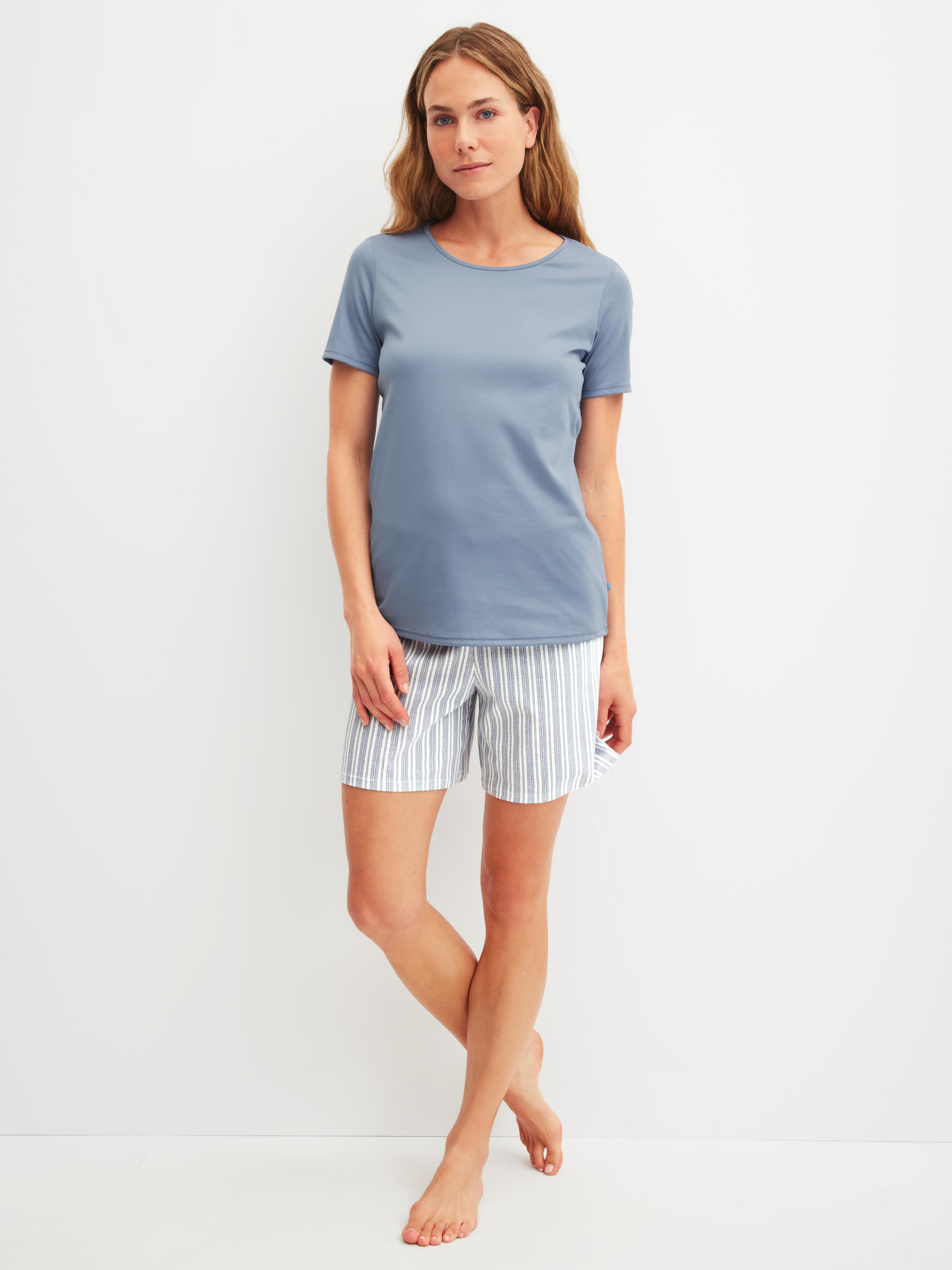 Shorty Calida "Striped Dreams", Damen, Gr. S (40/42), Aura Blau, Interlock, Obermaterial: 100% Baumwolle, Basic Kurz, Rundhals, Homewear-Sets Shorty, Weich, Pure Cotton, Kurzarm, Rundhals, Interlock-QualitäT