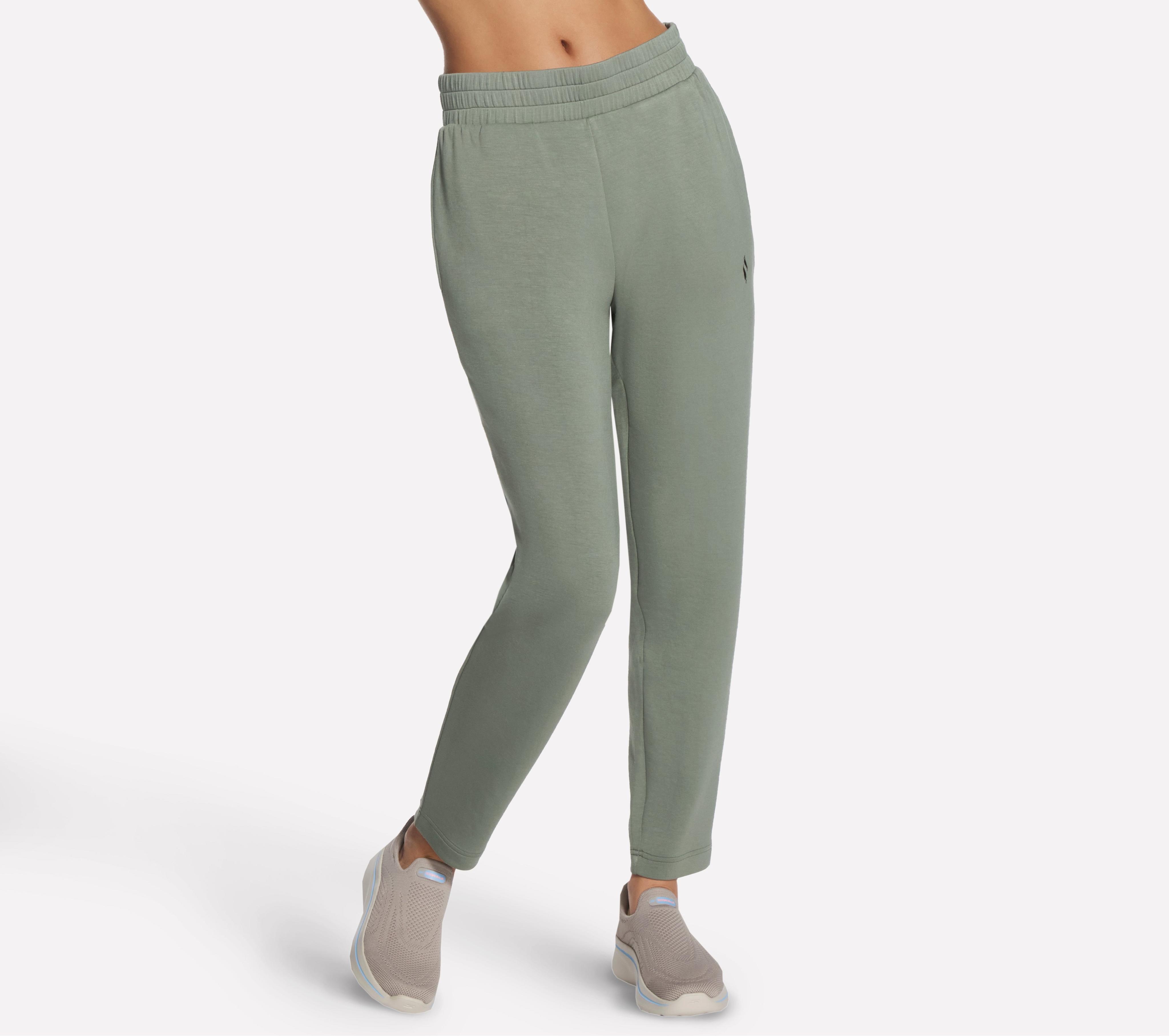 Jogginghose SKECHERS "Women's Pant", Damen, Gr. XXL (50/52), N-Gr, agave, Obermaterial: 53% Viskose, 39% Polyester, 8% Elasthan, Hosen Jogginghose, sportlicher Stil, für sportliche Aktivitäten, für Fitness-Training
