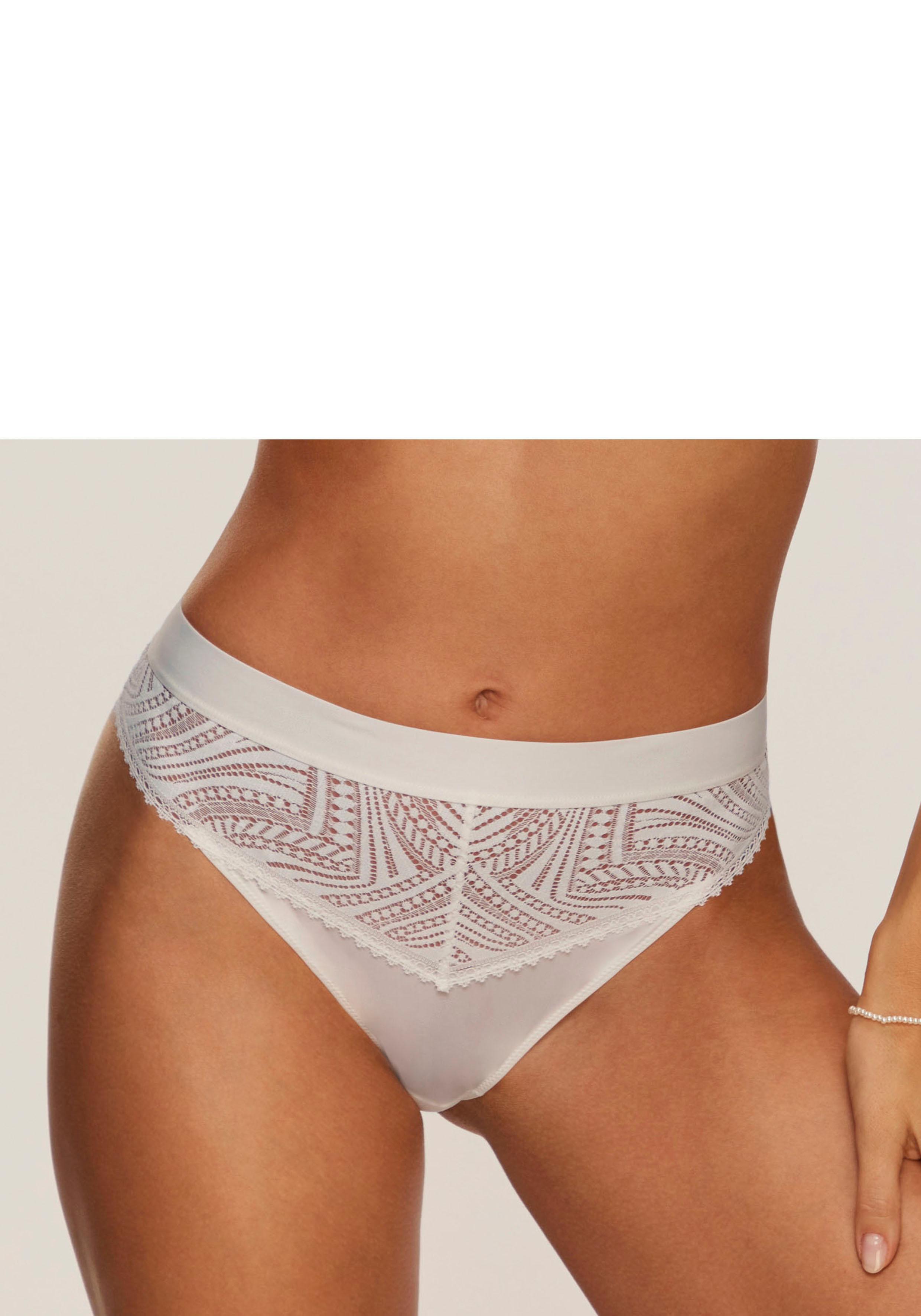 String S.Oliver "Clemence", Damen, Gr. 44/46, Beige (Creme), Spitze, Obermaterial: 87% Polyamid, 13% Elasthan, KöRpernah, Unterhosen String, Mit Modischem Bund Und Graphischer Spitze