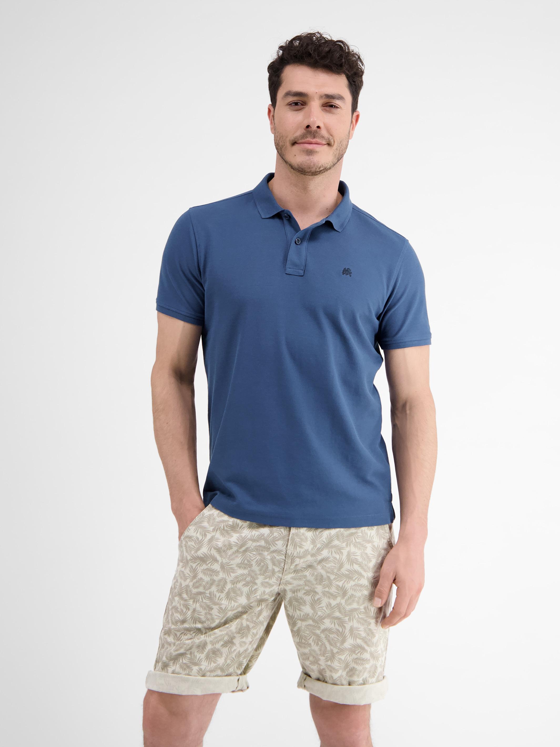 Poloshirt LERROS "Poloshirt mit COOL & DRY Funktion in Piqué-Qualität", Herren, Gr. L, travel blau, 60% Baumwolle, 40% Polyester, ohne Ausschnitt, Shirts Poloshirt, Atmungsaktiver Baumwollmix, Feine Piqué-Qualität, Zeitloser Polo-Style