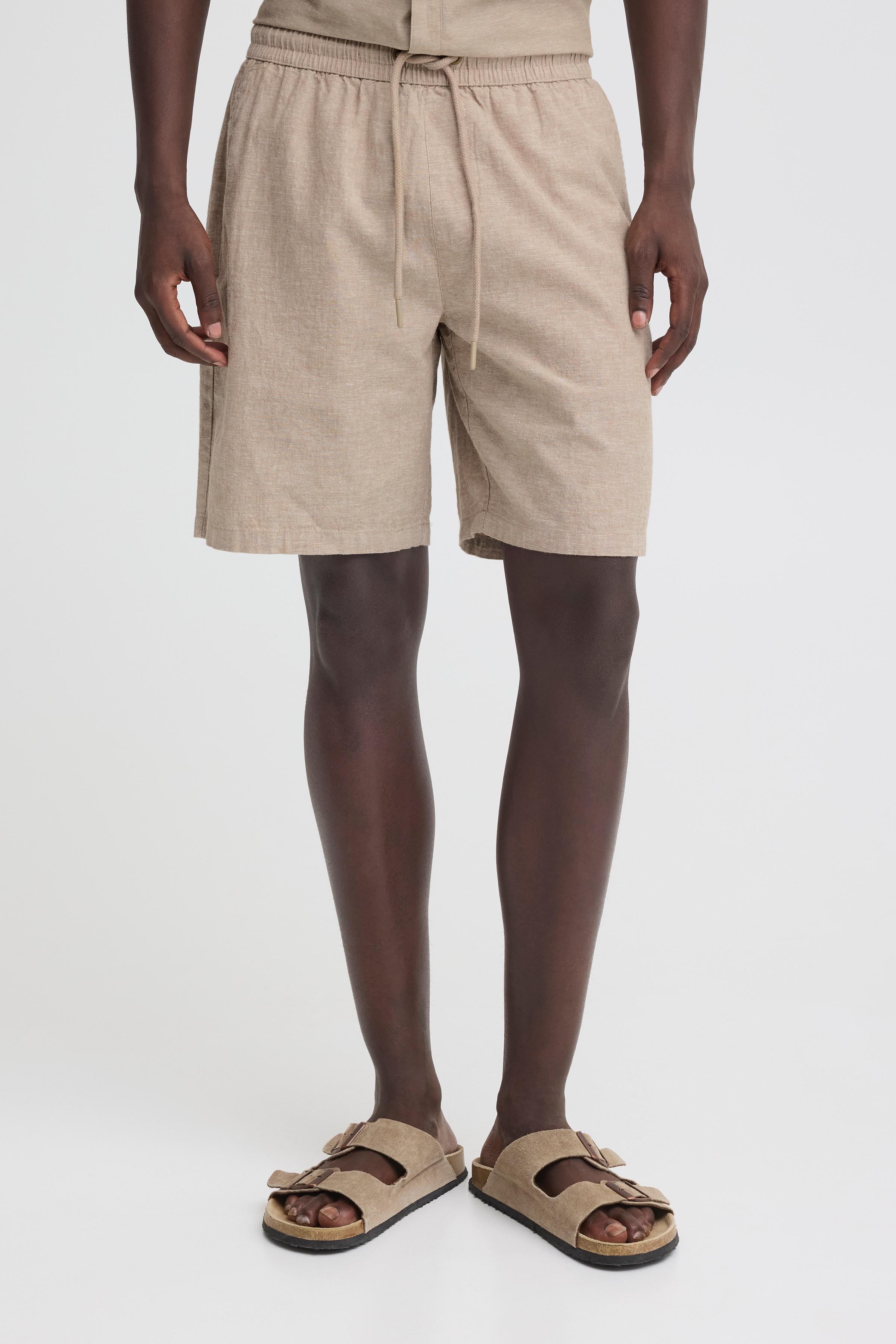Bermudas Blend "Bhaban Lin Shorts Pp Noos", Herren, Gr. Xxl, N-Gr, Crockery, Web;Leinenmischung, Obermaterial: 70% Baumwolle, 30% Leinen, Leinenoptik, Unifarben, Relaxed Fit Kniefrei, Hosen Bermudas, In Sommerlicher Leinen-Optik