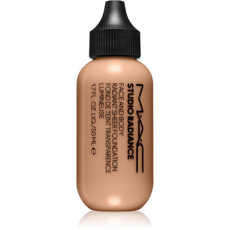 MAC Cosmetics Studio Radiance Face and Body Radiant Sheer Foundation Lichte make-up voor gezicht en lichaam Tint N4 50 ml