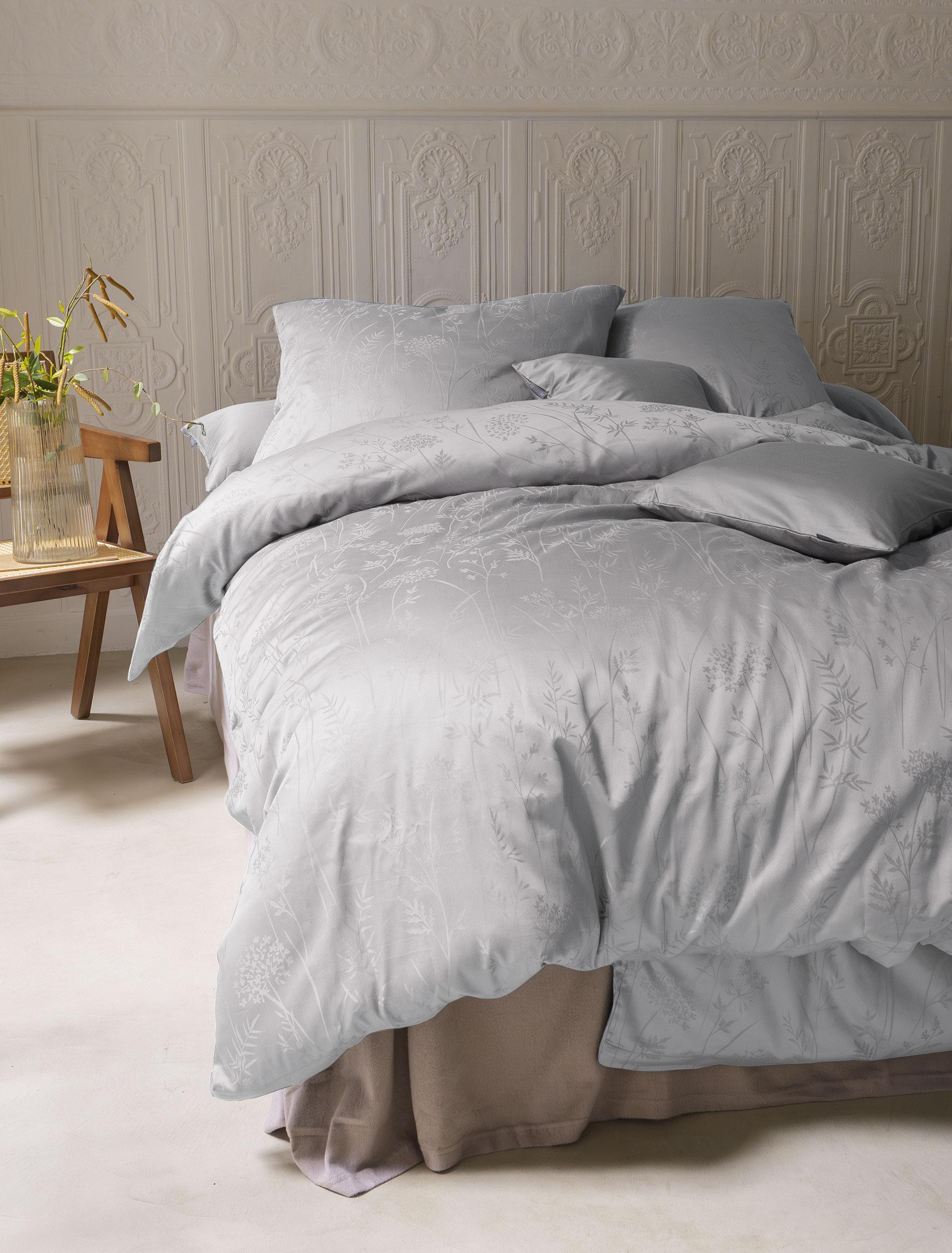 BettwäSche Irisette "Rio 8643", Grau, B/L: 155Cm X 220Cm, 1 Stk., 1 Stk., Satin, B/L: 80Cm X 80Cm, 2, Satin, Obermaterial: 100% Baumwolle, BettwäSche, BettwäSche, Seidig GläNzend, Gewebtes Muster, Hochwertig