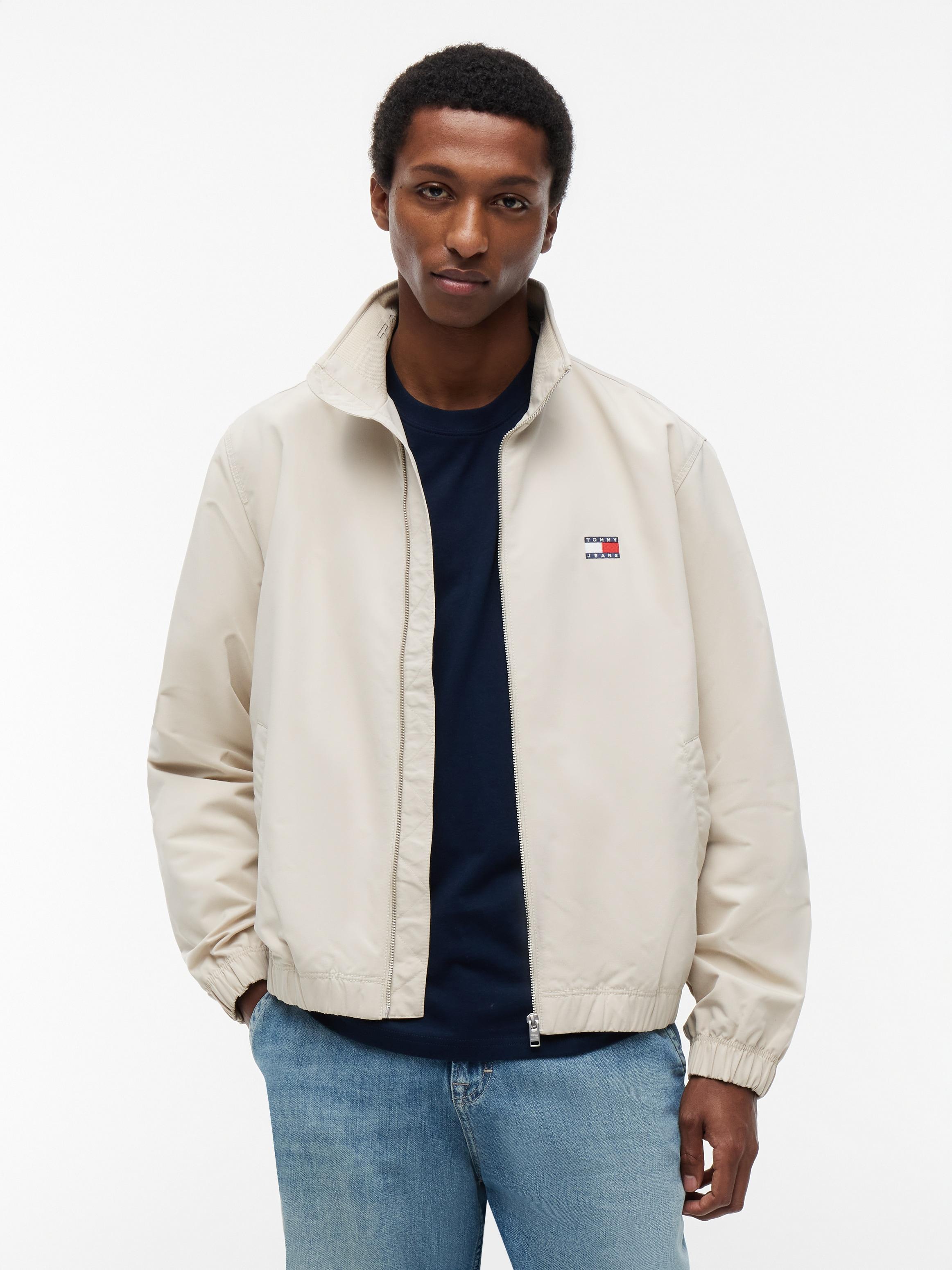 Blouson Tommy Jeans "Tjm Essential", Herren, Gr. M, Beige (Classic Beige), Web, Obermaterial: 100% Polyester. Futter: 100% Polyester, Normal, Elastischer Bund, Jacken Blouson