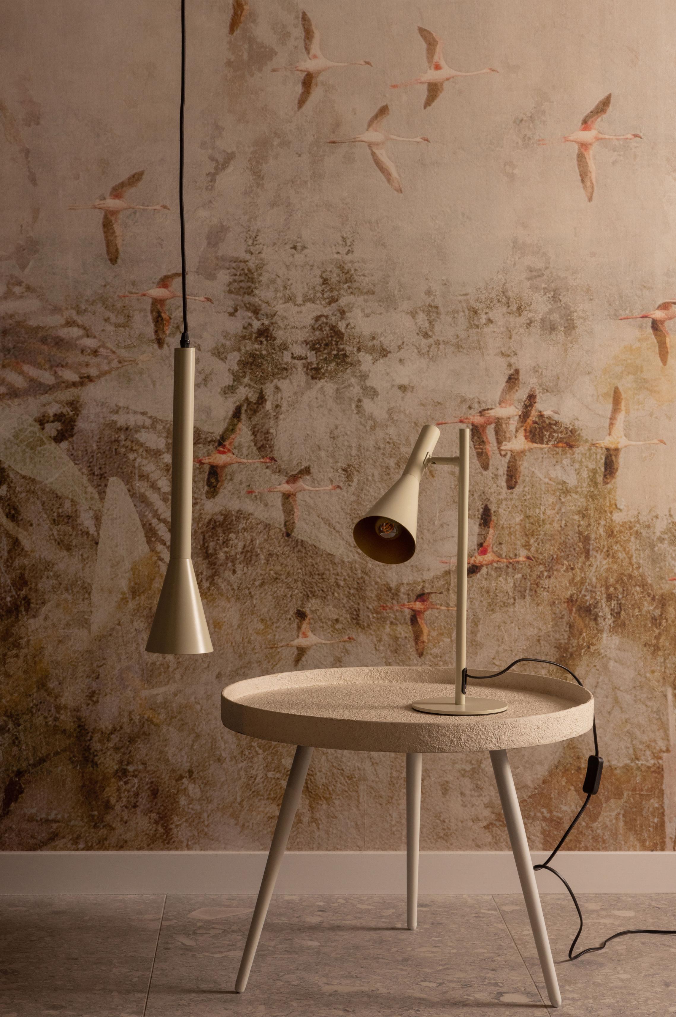 Beistelltisch Woood "Bounds Mit Metallbeinen Und Multiplex-Zinkbeschichtung Ø 58 X H 44 Cm", Natur, B:58Cm H:44Cm T:58Cm, Tische, Beistelltisch, 4 Cm RanderhöHung, Metallbeine HöHe 40 Cm, Tragkraft 20 Kg