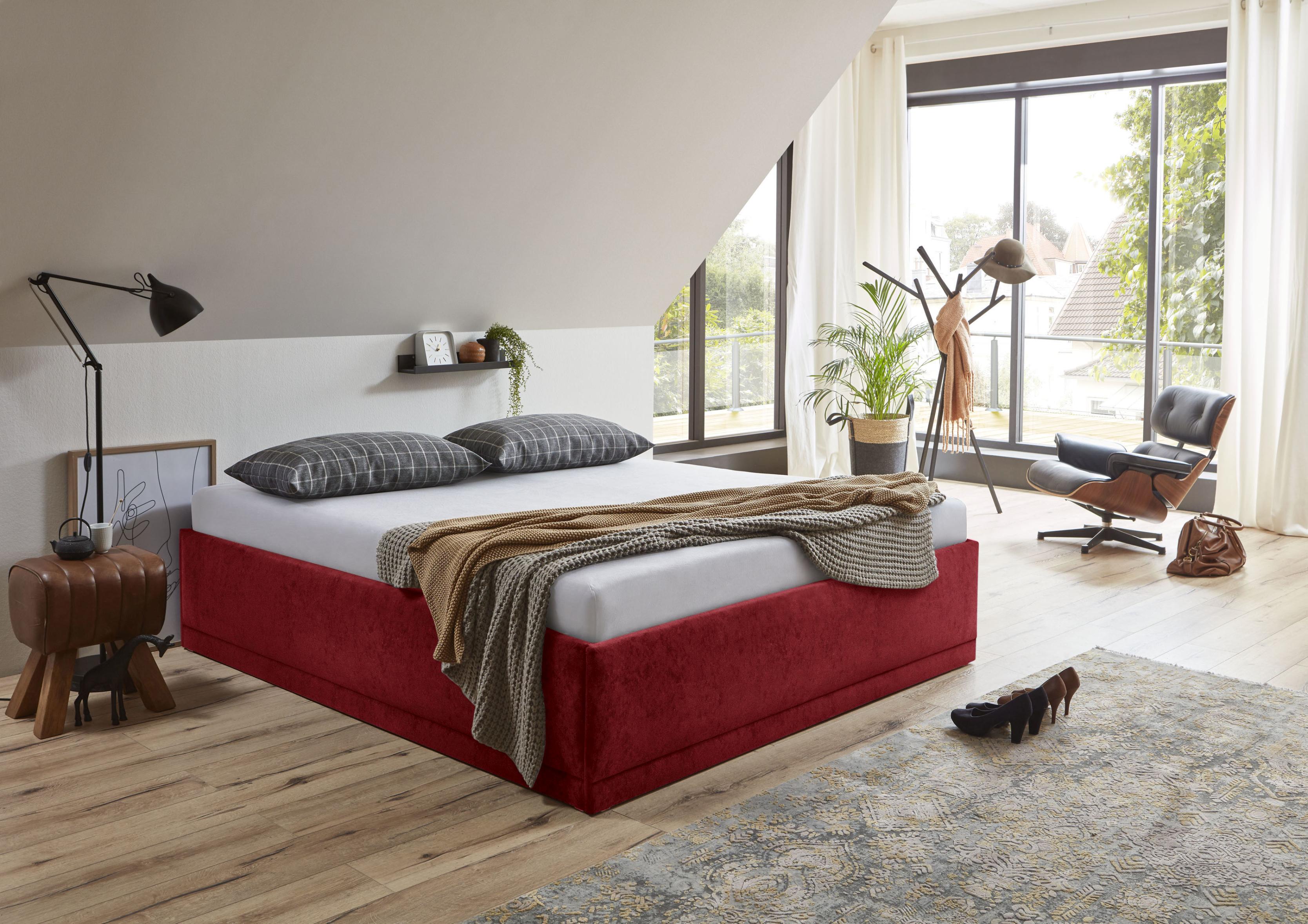 Polsterbett "Texel", rot (bordeaux, rot), B:166cm H:42cm L:206cm, Bezug Bett: Veloursstoff 100% Polyester oder Microfaser (100% Polyester);Bonnell-Federkernmatratze: 51% Polypropylen, 39% Polyester und 10% Baumwolle;Kaltschaummatratze: 100% Polyester, Bezug abnehm- und waschbar bis 60C;Kissenbezug: 100% Polyester, Füllung : 100% Polyester (Hohlfaser), WESTFALIA SCHLAFKOMFORT, Betten, Polsterbett,