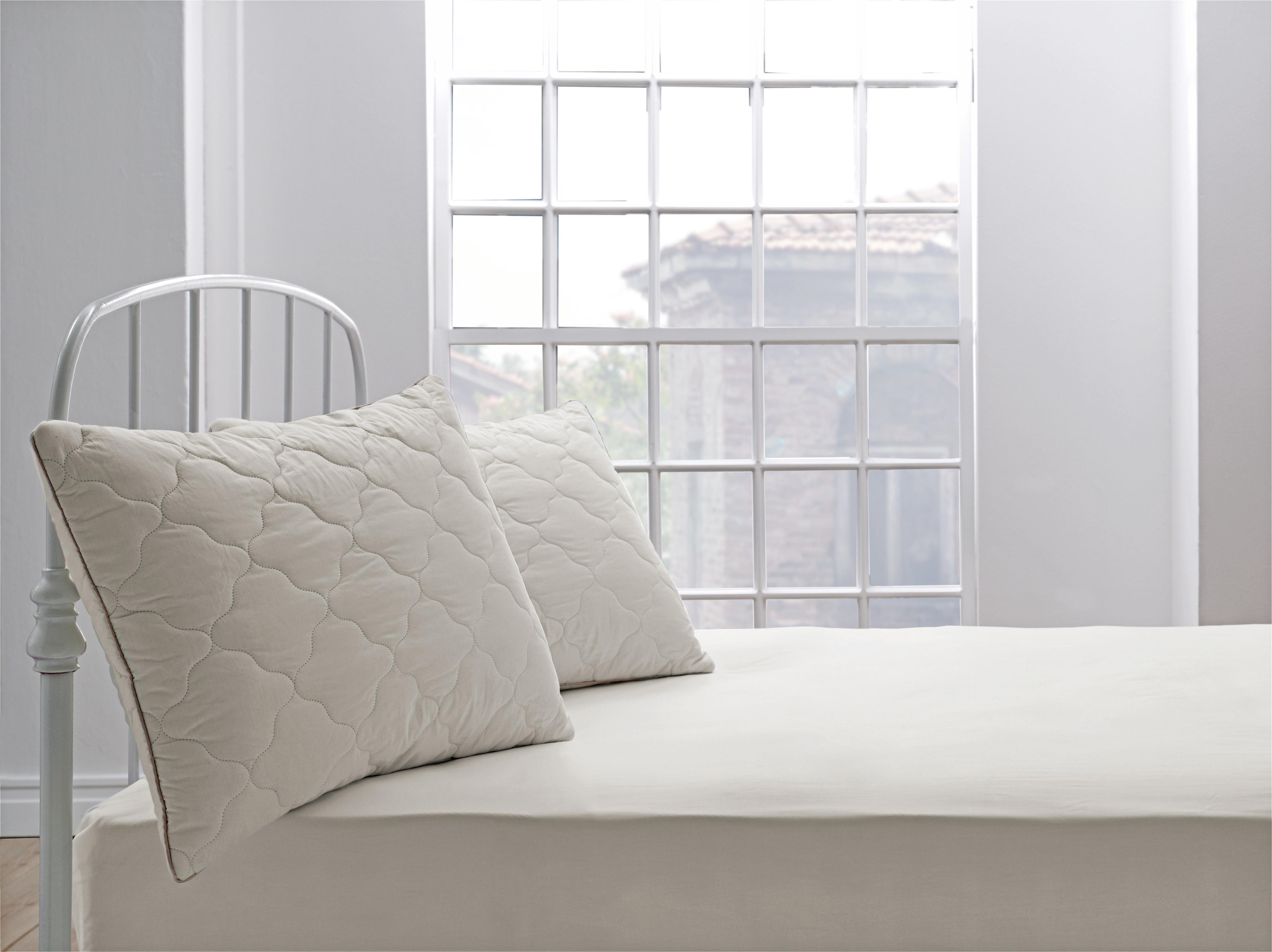 Naturhaarkissen Yatas Bedding "Superwashed Wolle, Kopfkissen 40X80, 80X80 Cm", Beige, B:40Cm L:80Cm, Bezug: 100% Baumwolle. FüLlung: 100% Wolle, Kopfkissen, Allergiker Geeignet (Hausstauballergiker)