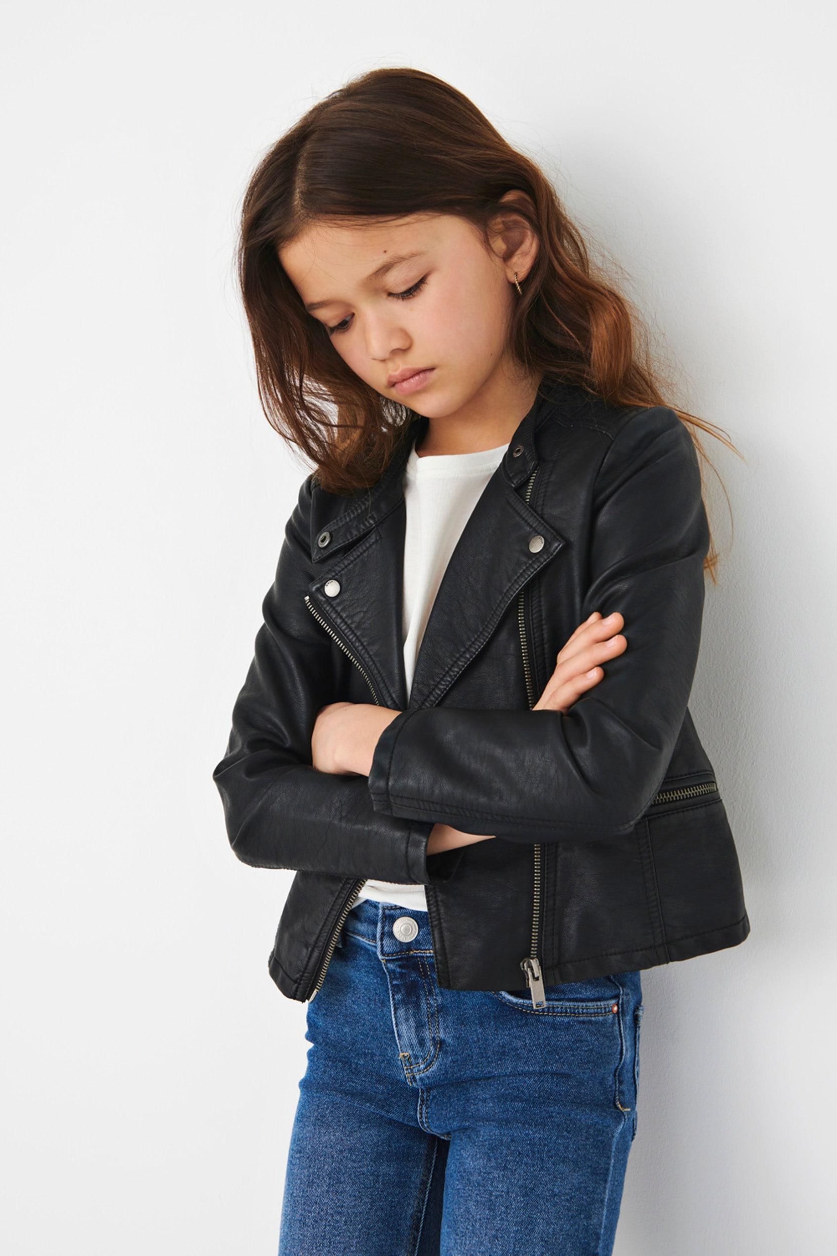 Bikerjacke Kids Only "Konfreya Faux Leather Biker OTW Noos", MäDchen, Gr. 116, Schwarz, Web, Obermaterial: 85% Polyester, 10% Baumwolle, 5% Viskose, Unifarben, Normal, Jacken